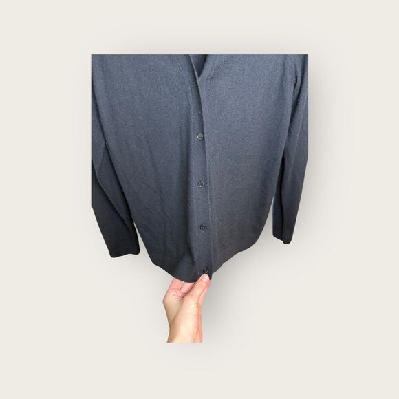 Nieman Marcus Black Button Front Cardigan Cashmere Size Medium - Picture 3 of 5